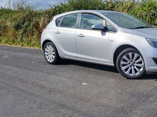 2015 - Opel Astra Manual