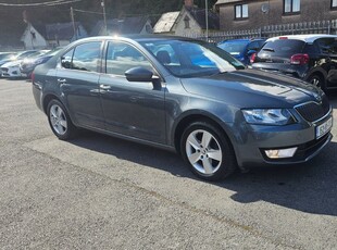 2015 - Skoda Octavia Manual