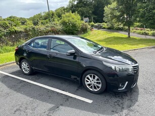 2015 - Toyota Corolla Manual