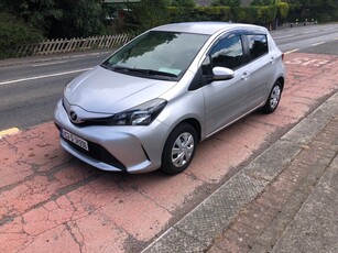 2015 - Toyota Vitz Automatic