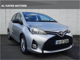 2015 - Toyota Yaris Manual