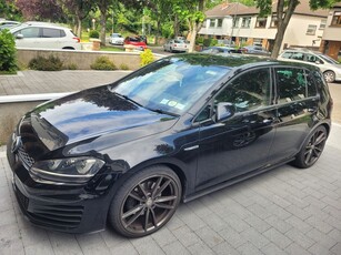 2015 - Volkswagen Golf Manual