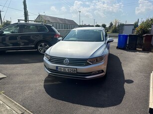 2015 - Volkswagen Passat Manual