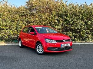 2015 - Volkswagen Polo Automatic