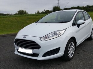 2016 - Ford Fiesta Manual