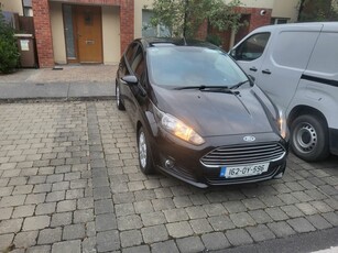 2016 - Ford Fiesta Manual