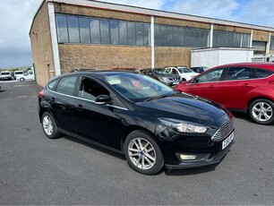 2016 - Ford Focus Manual