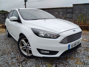 2016 - Ford Focus Manual