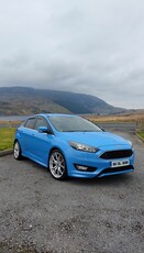 2016 - Ford Focus Manual