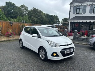 2016 - Hyundai i10 Automatic