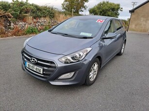 2016 - Hyundai i30 Manual