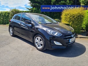 2016 - Hyundai i30 Manual