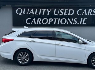 2016 - Hyundai i40 Manual