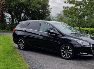 2016 - Hyundai i40 Manual