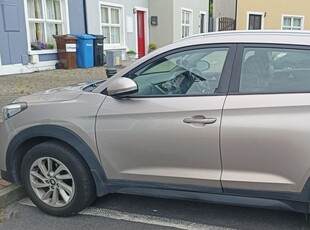 2016 - Hyundai Tucson Manual