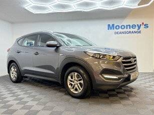 2016 - Hyundai Tucson Manual