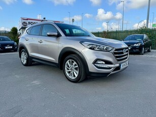 2016 - Hyundai Tucson Manual