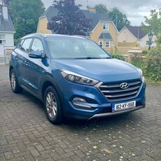 2016 - Hyundai Tucson Manual