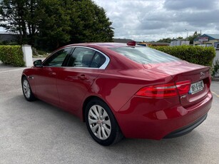 2016 - Jaguar XE Manual