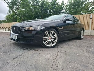 2016 - Jaguar XE Manual