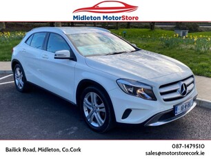 2016 - Mercedes-Benz GLA-Class Manual