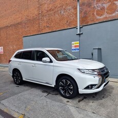 2016 - Mitsubishi Outlander Automatic