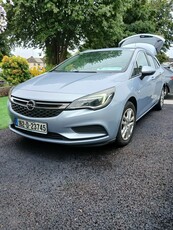 2016 - Opel Astra Manual