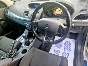 2016 - Renault Megane Manual