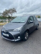 2016 - Toyota Yaris Manual