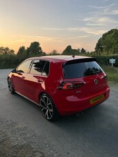 2016 - Volkswagen Golf Automatic