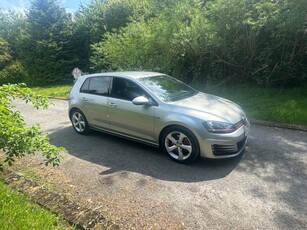 2016 - Volkswagen Golf Automatic