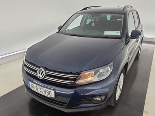 2016 - Volkswagen Tiguan Manual