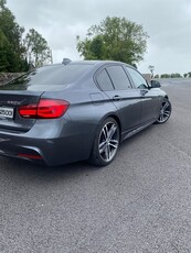 2017 - BMW 3-Series Manual