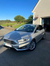 2017 - Ford Focus Manual