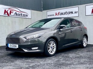 2017 - Ford Focus Manual