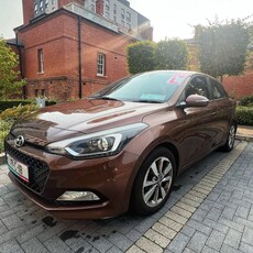 2017 - Hyundai i20 Manual