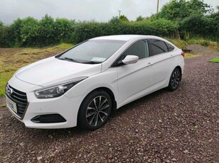 2017 - Hyundai i40 Manual