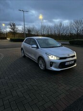 2017 - Kia Rio Manual