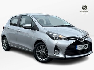 2017 - Toyota Yaris Manual