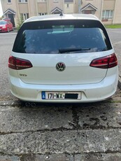 2017 - Volkswagen Golf Manual