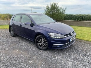 2017 - Volkswagen Golf Manual