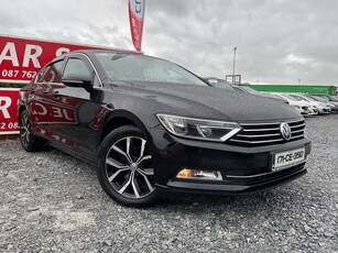 2017 - Volkswagen Passat Manual