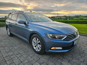 2017 - Volkswagen Passat Manual