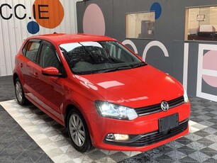 2017 - Volkswagen Polo Automatic