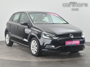 2017 - Volkswagen Polo Automatic