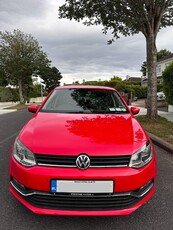 2017 - Volkswagen Polo Manual