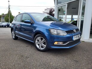 2017 - Volkswagen Polo Manual