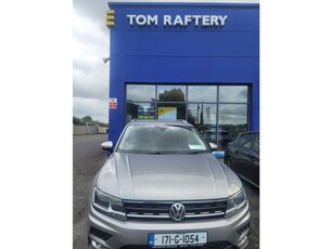 2017 - Volkswagen Tiguan Manual