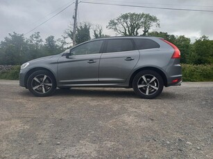 2017 - Volvo XC60 Manual