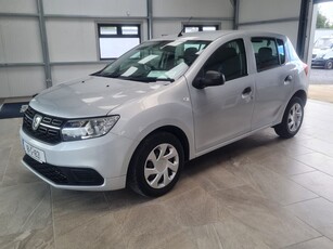 2018 - Dacia Sandero Manual